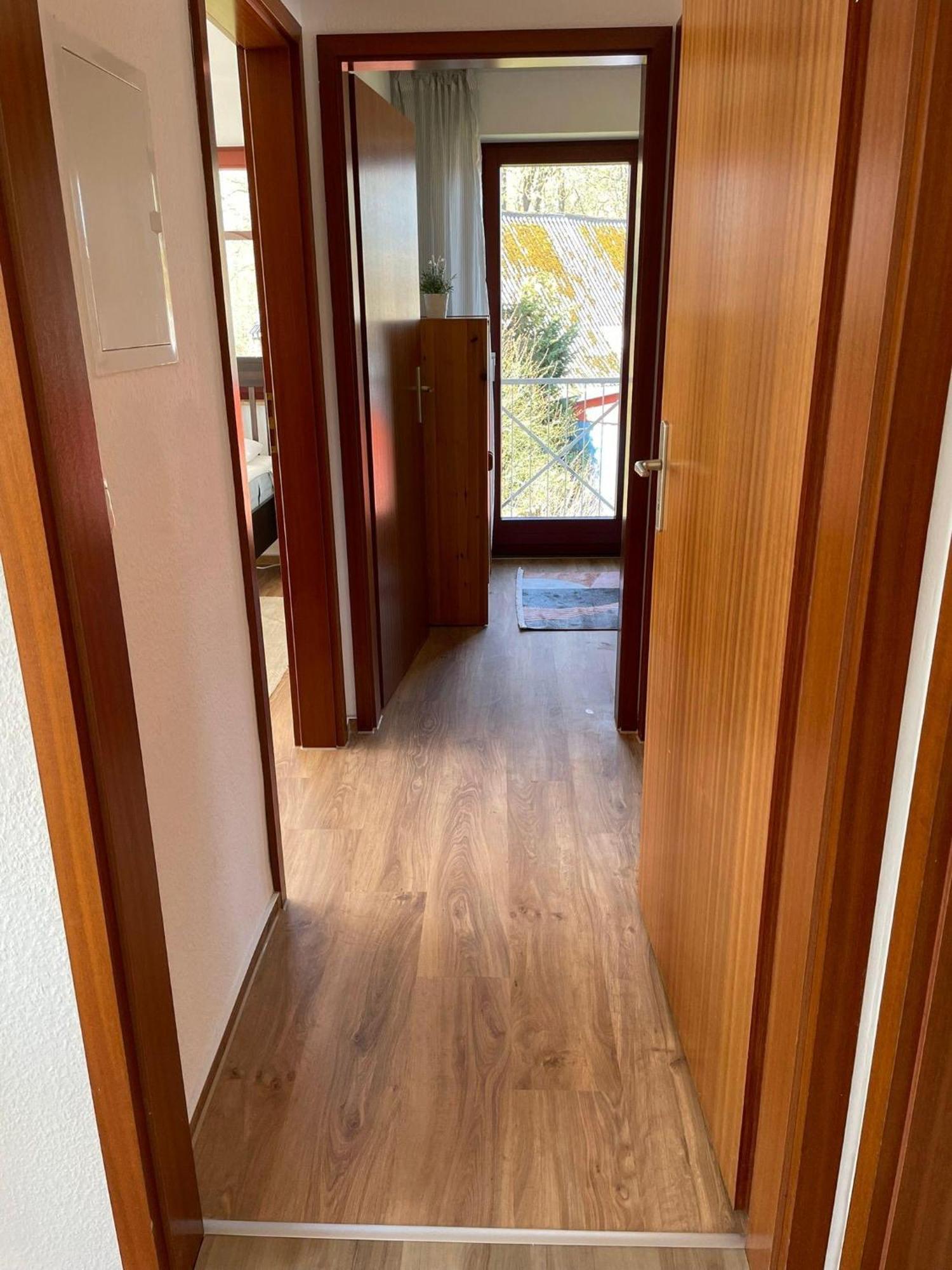 Ferienwohnung Nils Holgerson mit Balkon zwischen Strand, Wald&Wiese im Südosten der Insel Rügen! Gustow  Exterior foto