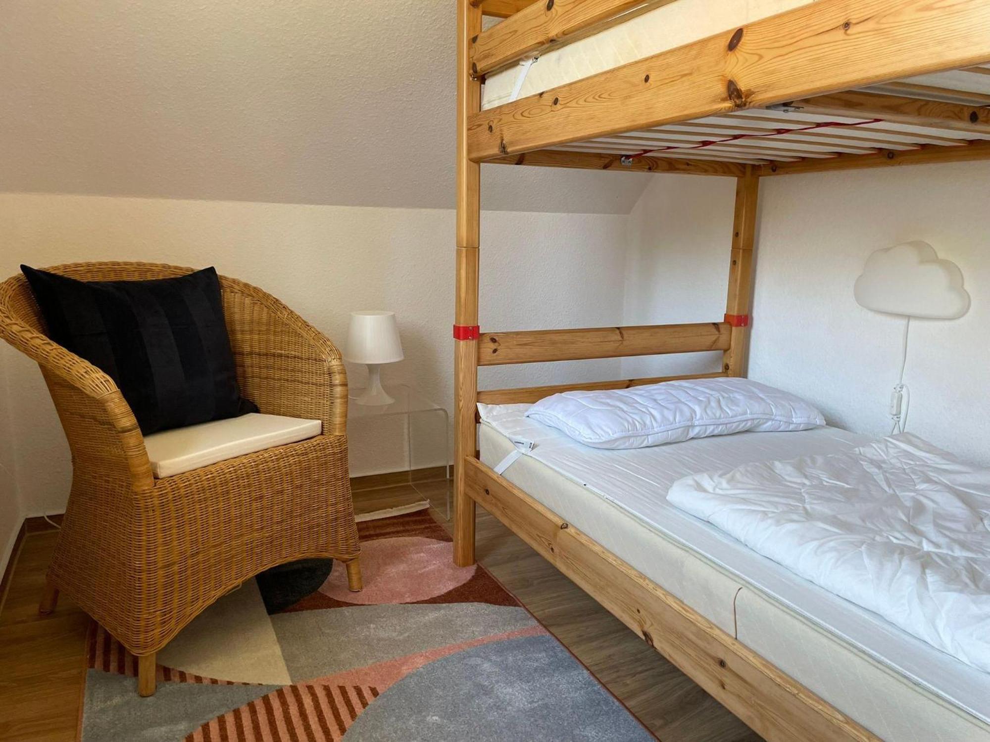 Ferienwohnung Nils Holgerson mit Balkon zwischen Strand, Wald&Wiese im Südosten der Insel Rügen! Gustow  Exterior foto